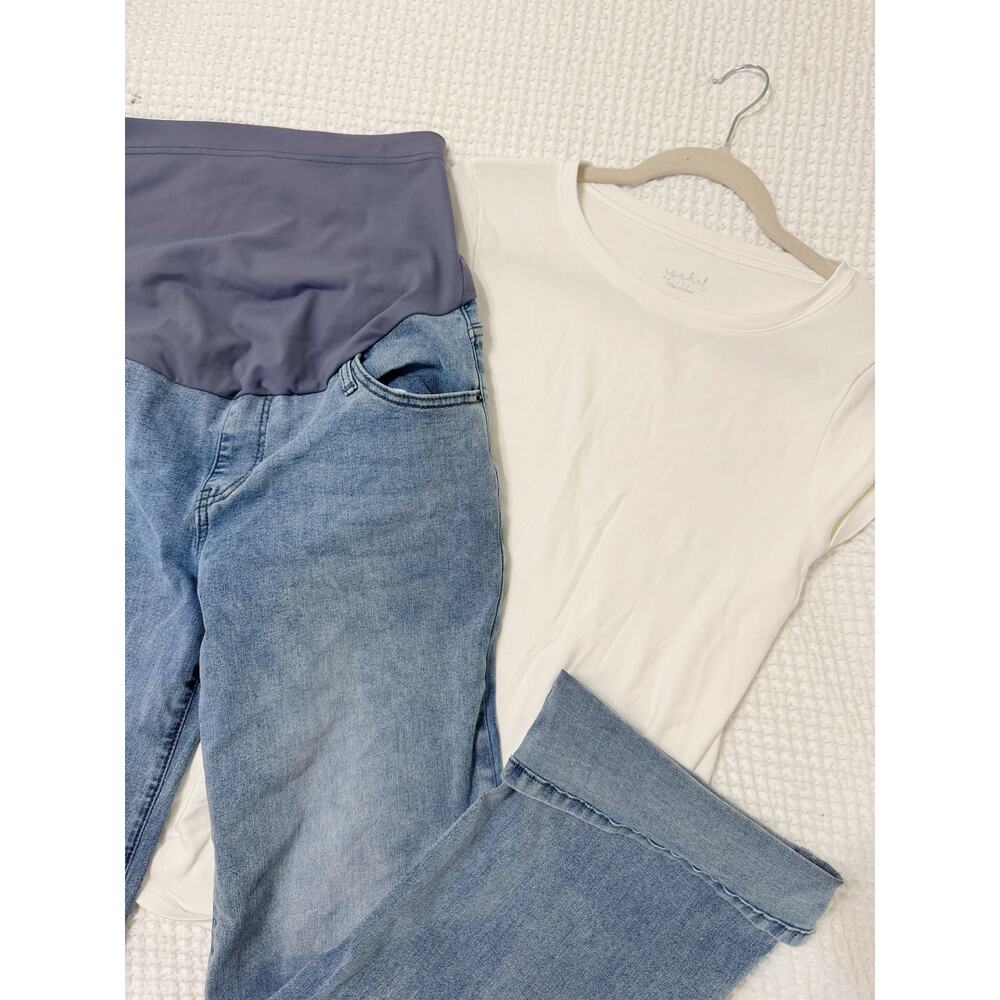 Maternity Outfit Bundle Jeans Size 30 Large + White Tee Basic Set